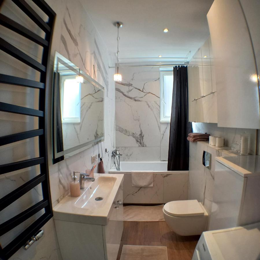 Apartament Prowansalski Z Miejscem Parkingowym Gdansk Exterior photo